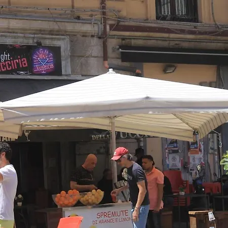 Palermovida: La Tua Casa Alla Vucciria * Παλέρμο